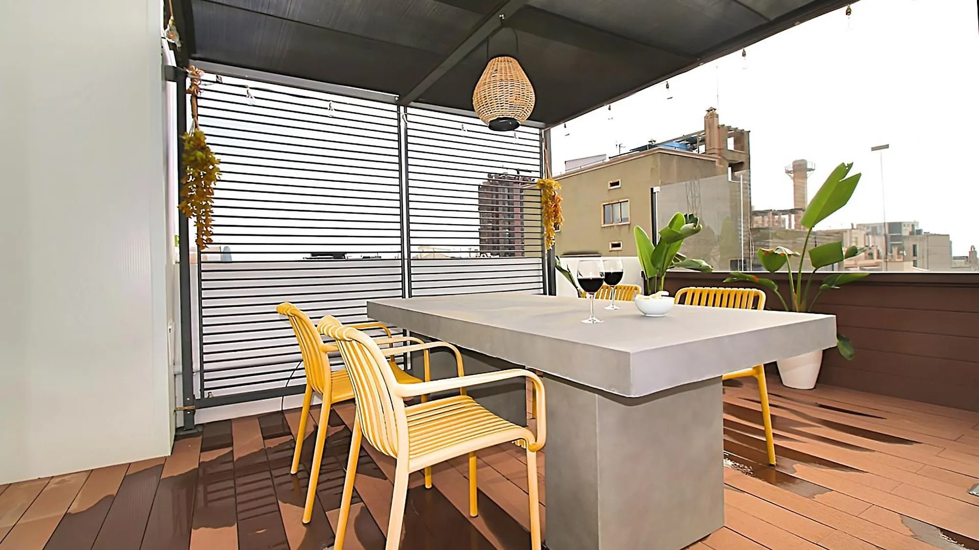 Our Penthouse With Jacuzzi Close To Paseo De Gracia Barcelona 0*,  Hiszpania