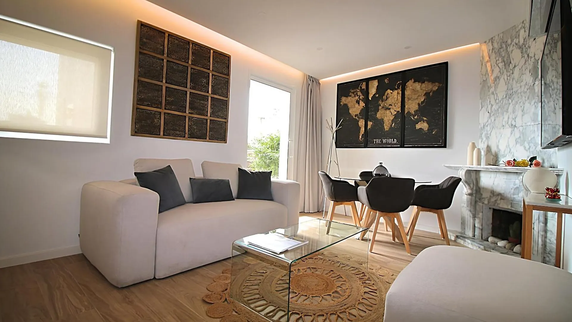 Apartament Our Penthouse With Jacuzzi Close To Paseo De Gracia Barcelona