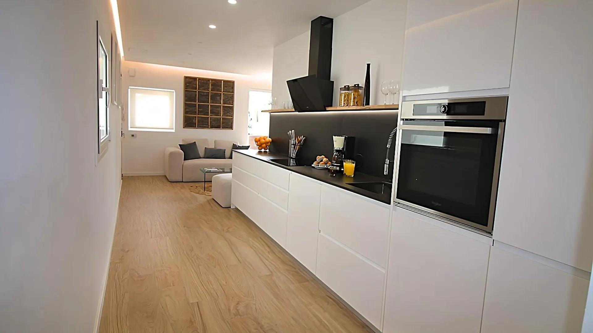 Our Penthouse With Jacuzzi Close To Paseo De Gracia Barcelona Apartament